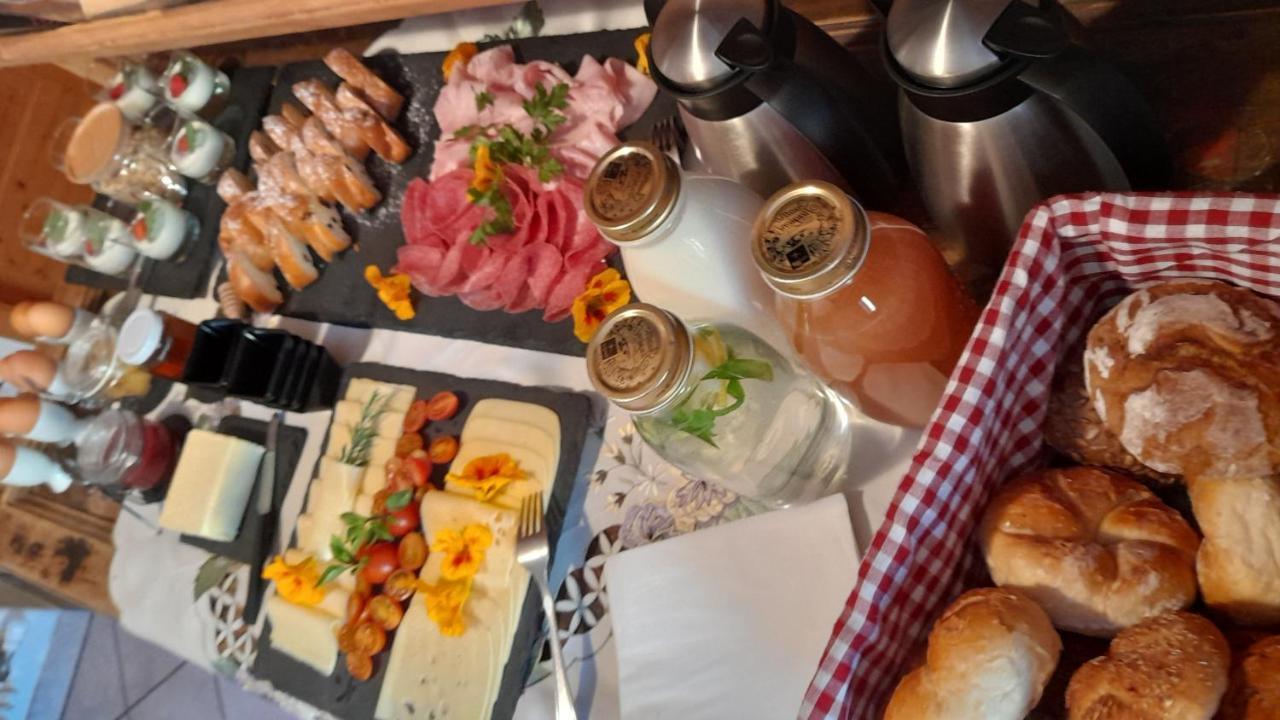 Schweiggerhof -Agriturismo- Farm Holidays فيلاندرو المظهر الخارجي الصورة